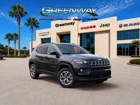 New 2026 Jeep Compass Latitude AWD/4WD image 5