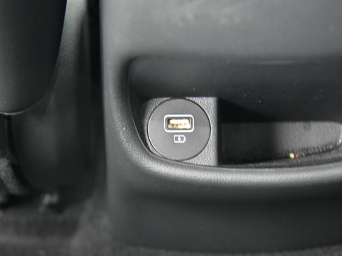 Used 2023 Hyundai Kona Limited image 39