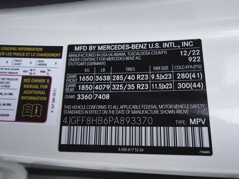 Used 2023 Mercedes-Benz Maybach GLS 600 4MATIC image 18