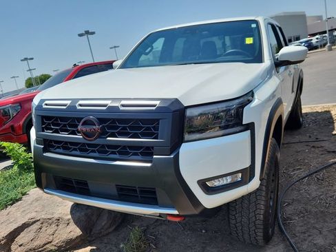 Certified 2026 Nissan Frontier PRO-4X AWD/4WD image 2