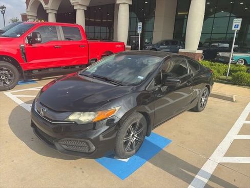 Used 2015 Honda Civic LX image 2