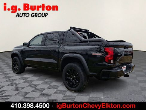 New 2026 Chevrolet Colorado Trail Boss w/ Midnight Edition AWD/4WD image 3