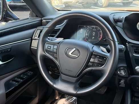 Used 2022 Lexus ES 350 w/ Premium Package FWD image 15
