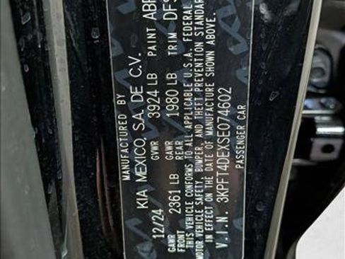 Used 2025 Kia K4 FWD image 16