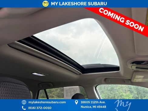 Used 2025 Subaru Outback Premium AWD/4WD image 19