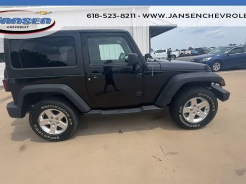 Used 2014 Jeep Wrangler Sport w/ Quick Order Package 24S AWD/4WD image 9