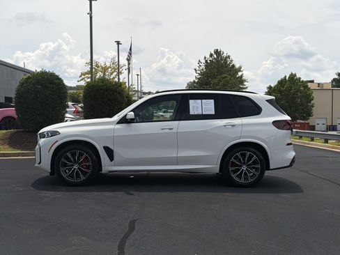 Used 2024 BMW X5 xDrive40i w/ M Sport Package AWD/4WD image 14
