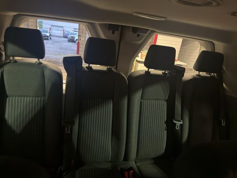 Used 2018 Ford Transit 350 XLT RWD image 28