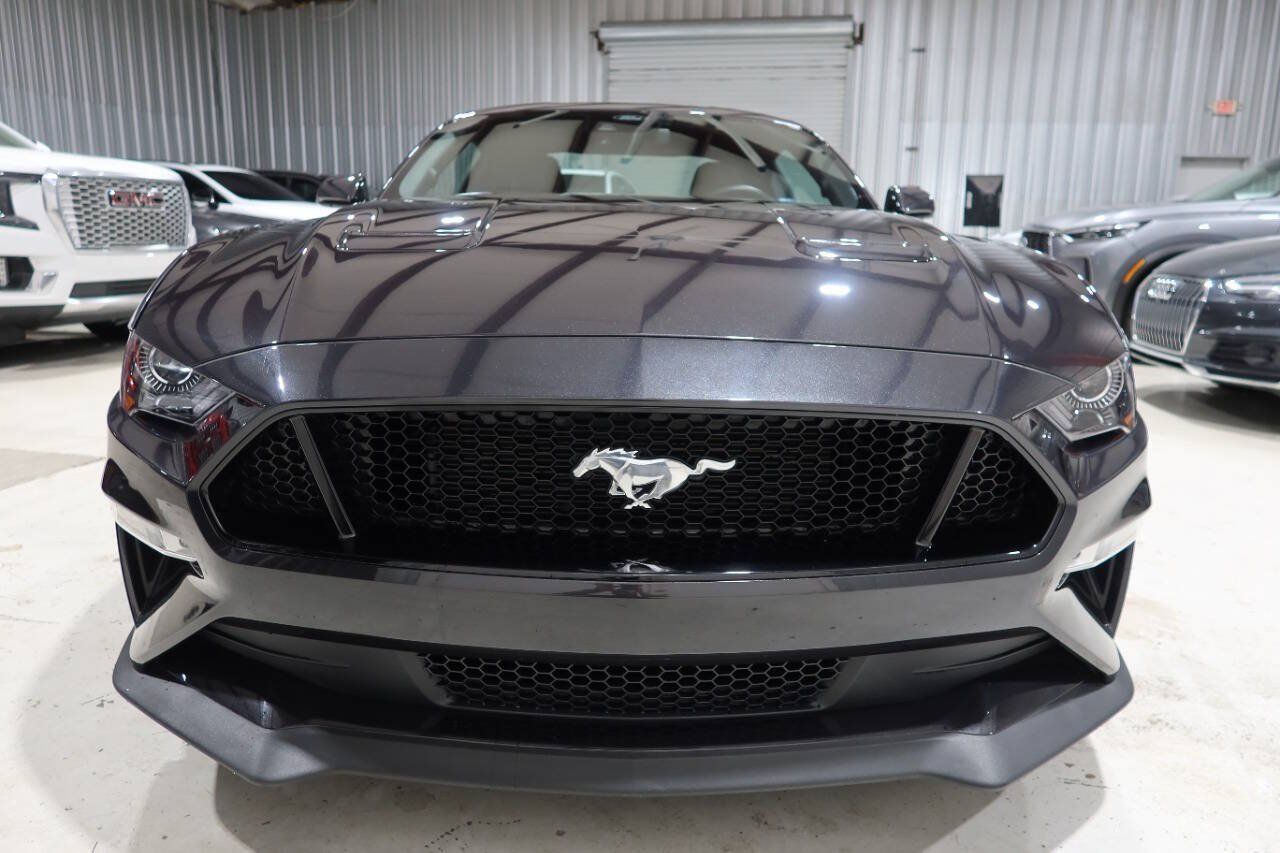 Used 2022 Ford Mustang GT w/ GT Performance Package RWD image 8