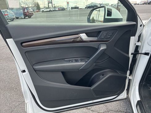 Used 2018 Audi Q5 2.0T Premium Plus w/ Premium Plus Package image 10