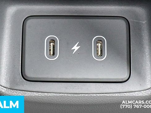 Used 2025 Hyundai Elantra SE FWD image 51