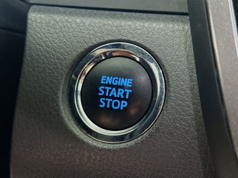 Used 2024 Toyota Camry SE w/ Convenience Package FWD image 21