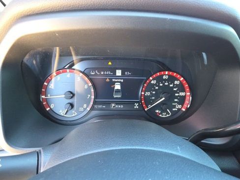 Used 2022 Nissan Titan PRO-4X w/ Pro-4x Convenience Package image 16