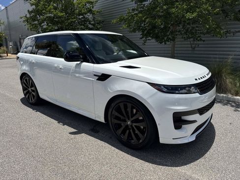Certified 2024 Land Rover Range Rover Sport Dynamic SE AWD/4WD image 4