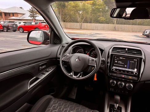 New 2026 Mitsubishi Outlander Sport LE AWD/4WD image 24