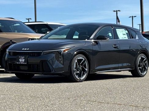 New 2026 Kia K4 GT-Line Turbo FWD image 8