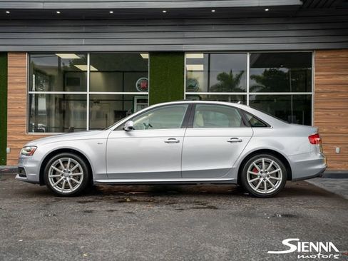 Used 2016 Audi A4 2.0T Premium image 10
