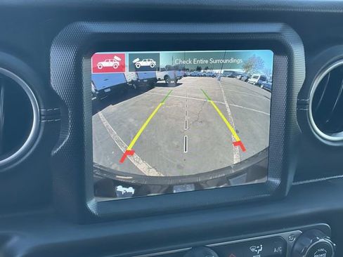 Used 2021 Jeep Wrangler Unlimited Sahara 4xe w/ Cold Weather Group image 16