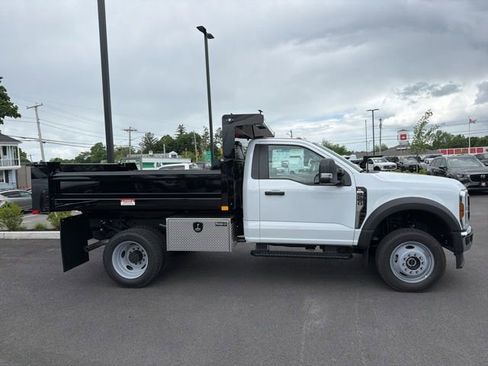 New 2026 Ford F550 4x4 Regular Cab Super Duty image 2