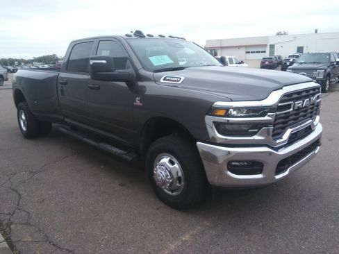 New 2026 RAM 3500 Tradesman image 4