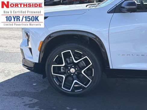 New 2026 Chevrolet Traverse High Country w/ LPO, Floor Liner Package image 11