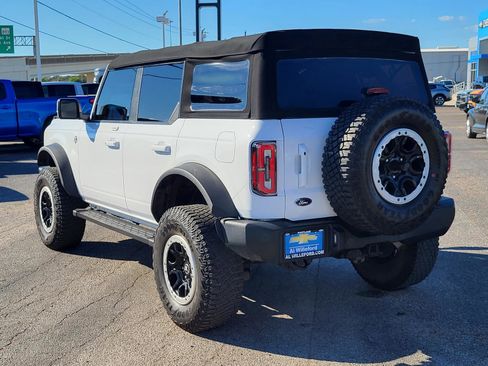 Used 2022 Ford Bronco Outer Banks w/ Sasquatch Package image 3