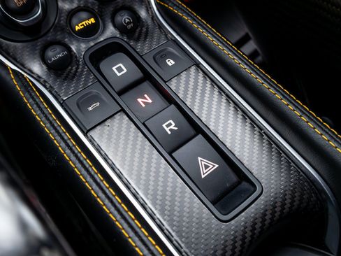 Used 2019 McLaren 600LT RWD image 73