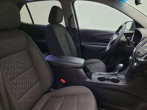 Used 2020 Chevrolet Equinox LT FWD image 21