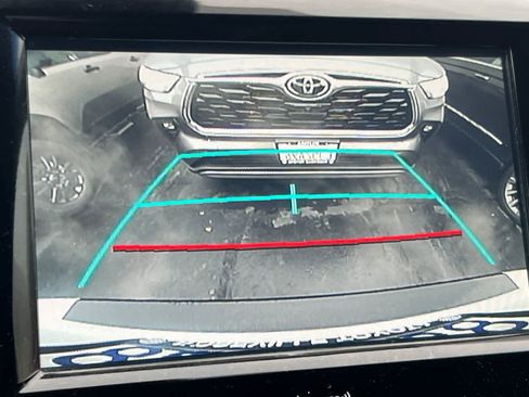 Used 2020 Toyota Camry TRD image 19