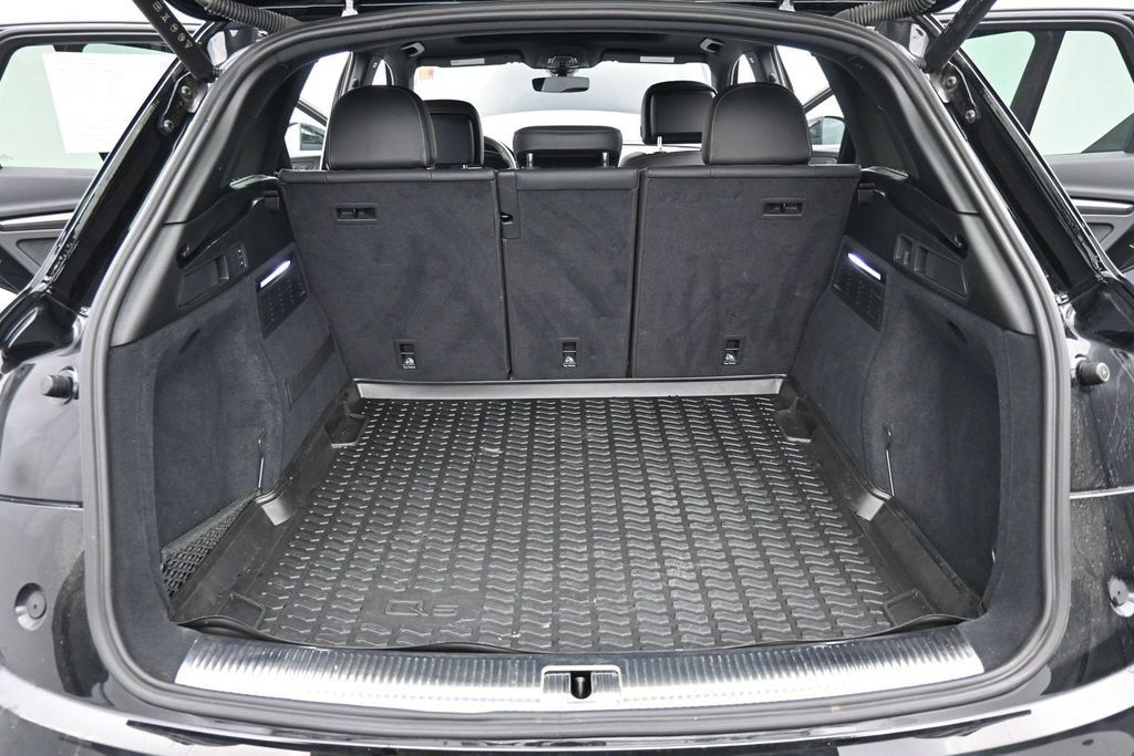 Used 2024 Audi SQ5 Premium Plus AWD/4WD image 26