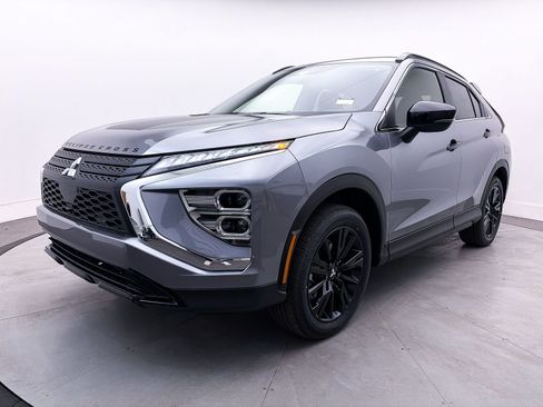 New 2026 Mitsubishi Eclipse Cross AWD image 3