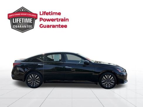 Certified 2024 Nissan Altima 2.5 SV w/ SV Premium Package FWD image 7