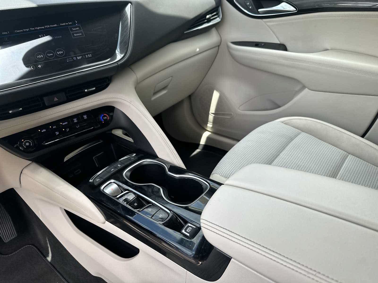 Used 2023 Buick Envision Preferred FWD image 21