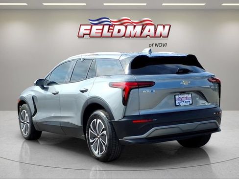 Used 2024 Chevrolet Blazer EV LT AWD/4WD image 3