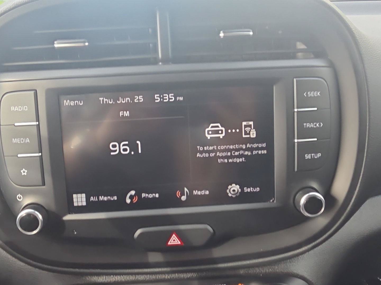 Used 2025 Kia Soul LX FWD image 20