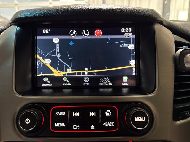 Used 2015 GMC Yukon Denali w/ Premium Package AWD/4WD image 10