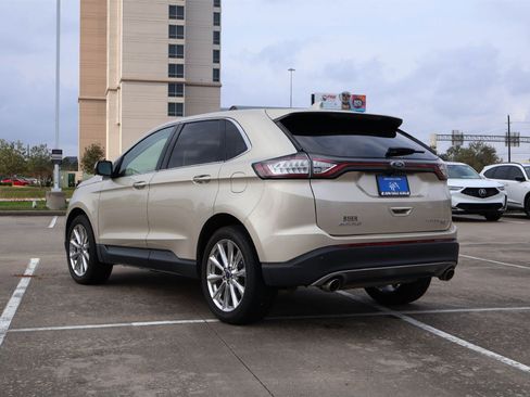 Used 2017 Ford Edge Titanium w/ Equipment Group 301A image 4