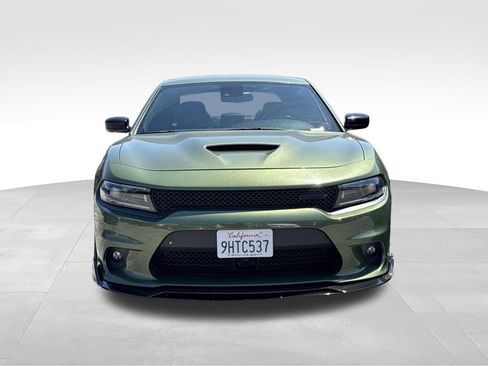 Used 2022 Dodge Charger R/T w/ Plus Group RWD image 2