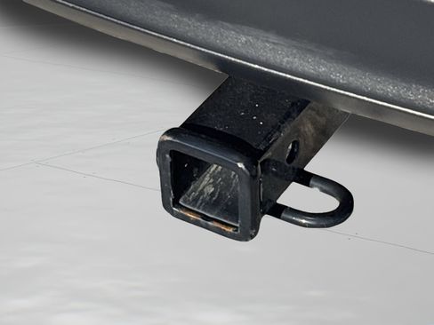 Used 2022 Jeep Grand Cherokee Laredo E image 10