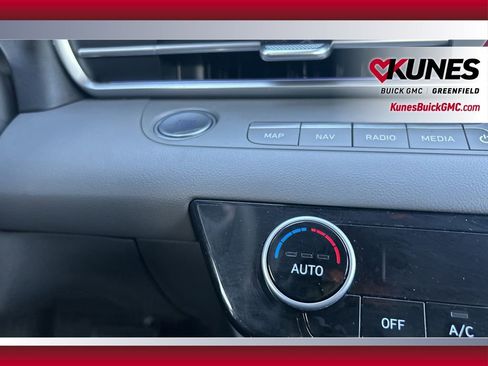 Used 2024 Hyundai Elantra SEL image 37