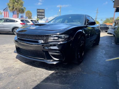 Used 2022 Dodge Charger Scat Pack RWD image 7