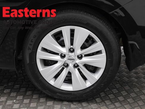 Used 2022 Nissan Sentra S image 33