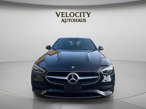 Used 2025 Mercedes-Benz C 300 4MATIC Sedan image 2