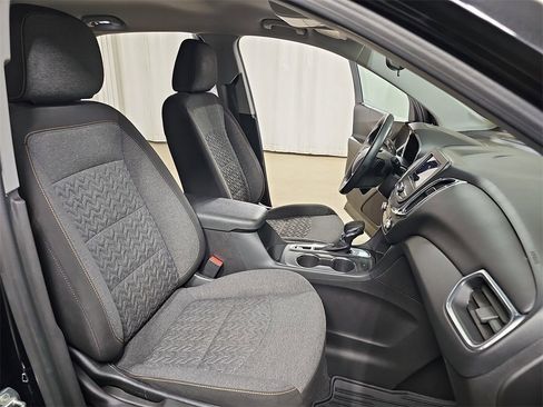 Certified 2023 Chevrolet Equinox LT image 13