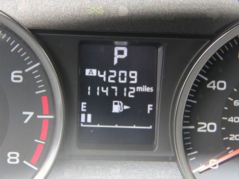 Used 2017 Subaru Crosstrek 2.0i Premium image 20