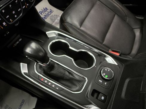 Used 2021 Chevrolet Traverse Premier w/ Redline Edition image 22