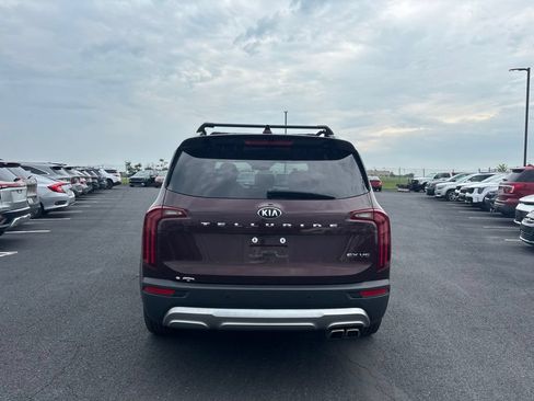 Used 2020 Kia Telluride EX FWD image 4