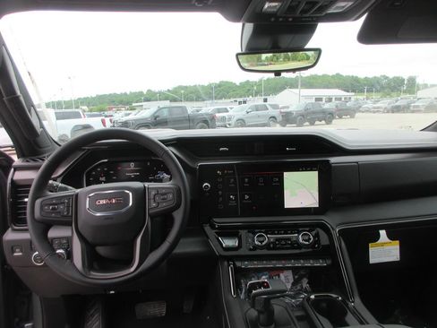 New 2026 GMC Sierra 1500 AT4X AWD/4WD image 16