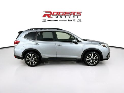 Certified 2024 Subaru Forester Limited w/ Convenience Package AWD/4WD image 9