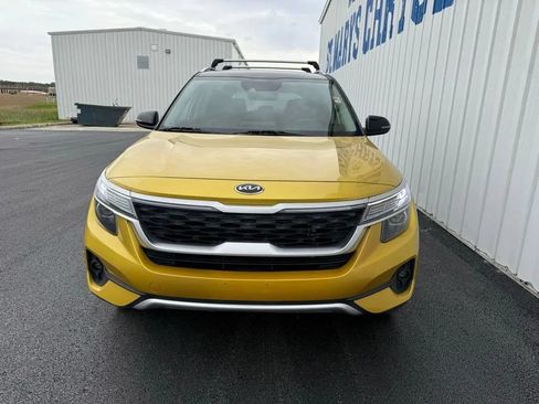 Used 2021 Kia Seltos S AWD/4WD image 3